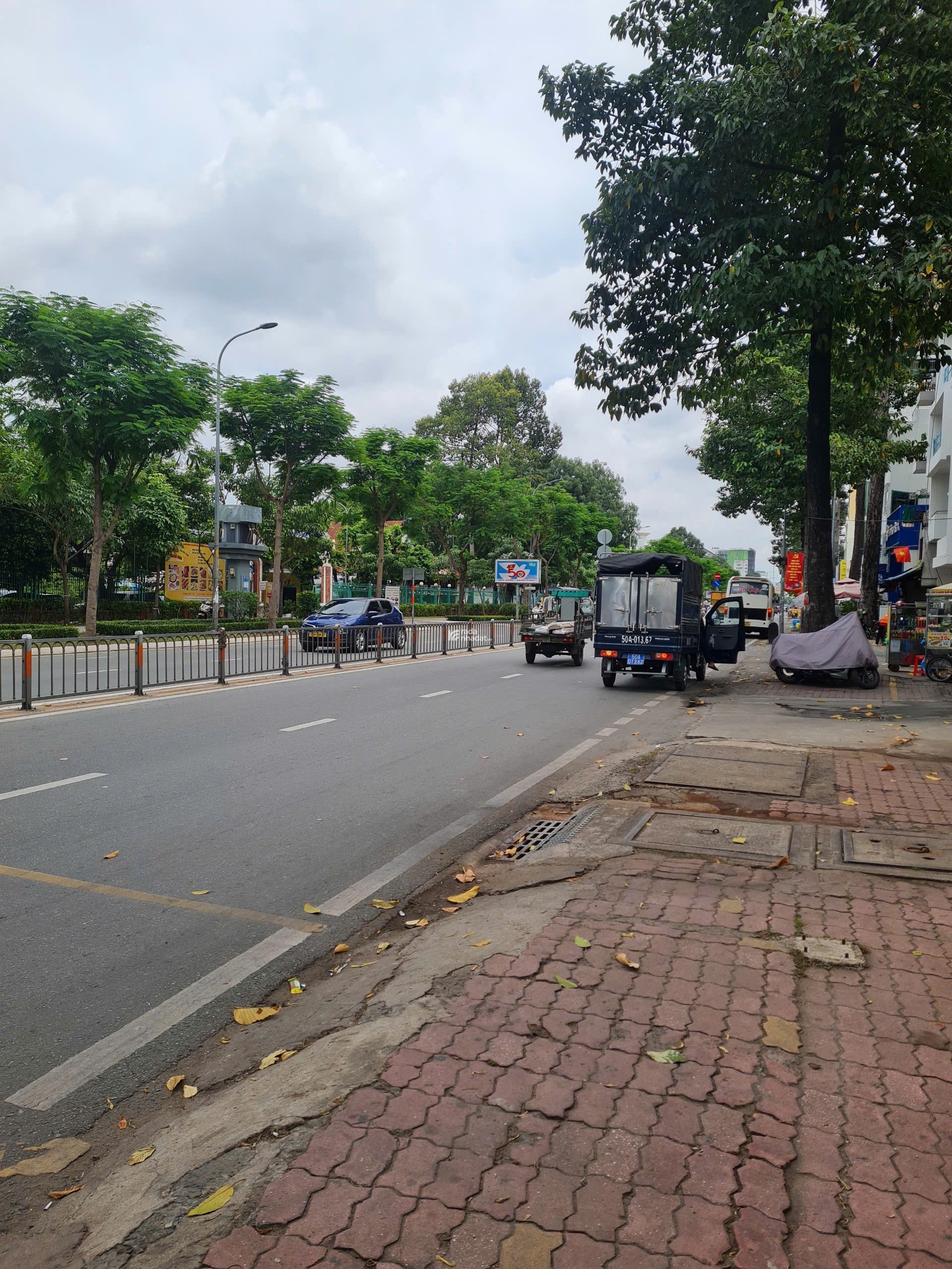 Bán Nhà mặt tiền LÝ THƯỜNG KIỆT, QUẬN 10