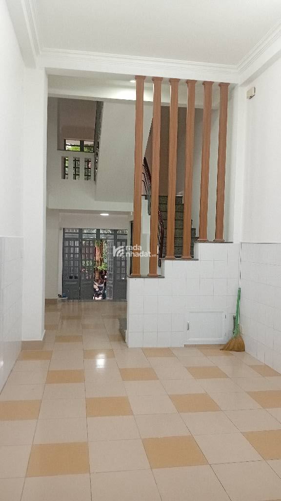 NGAY ETOWN CỘNG HÒA, HXH NHẤT CHI MAI, TÂN BÌNH, 55M2 CÓ KC Ở NGAY. GIẢM 350TR CHỈ 11T 