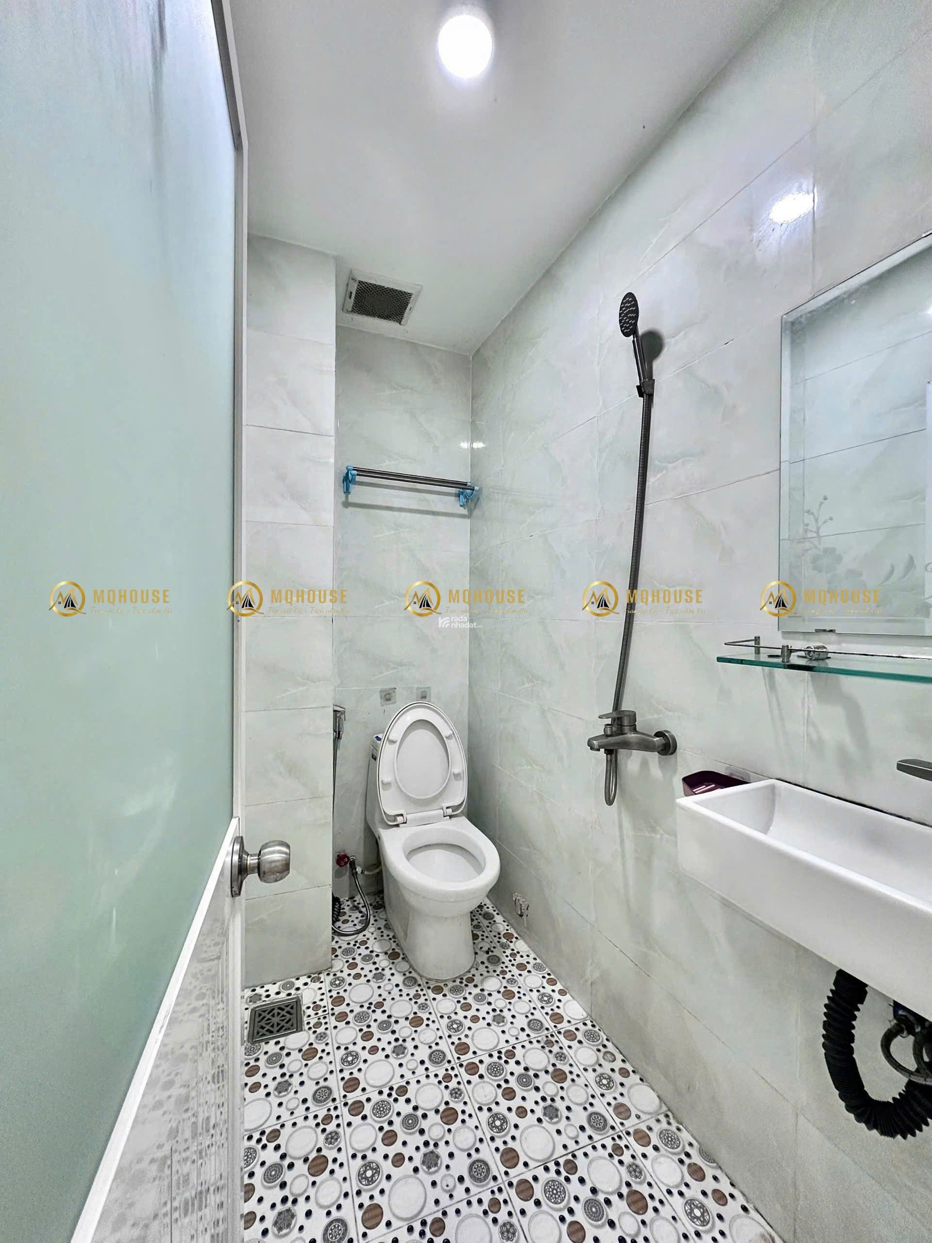 Cho Thuê 1Pn Bancony Ngay Cv Lê Văn Tám_Trường ĐH Kinh Tế ISB Q1