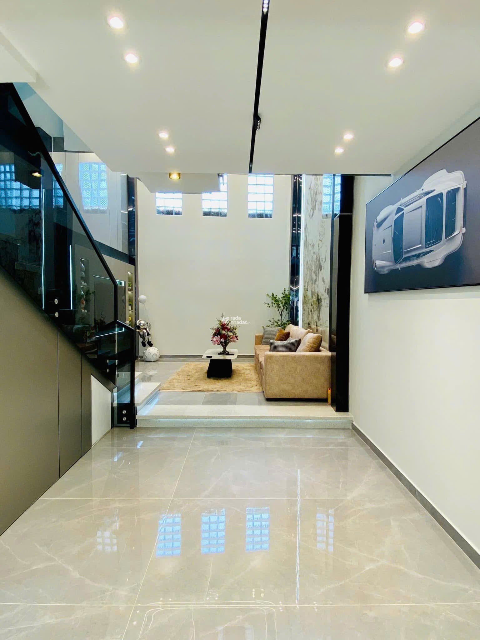Nhà đẹp giá tốt ở Trần Bá Giao, Phường 5, Gò Vấp. DT 38m2 giá chỉ 3tỷ350tr. Xe hơi ngủ trong nhà