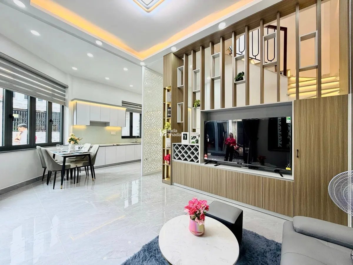 SIÊU PHẨM CỰC ĐẸP GÓC 2 MẶT THOÁNG ,GẦN CHỢ TÂN SƠN , BÊ NGANG 8M BỀ THẾ,56M2 4TẦNG , CHỈ NHỈN 6TỶ