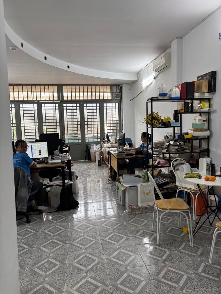 TÂN PHÚ- MẶT TIỀN NGUYỄN SƠN- NGANG LỚN 6M-DT: 111M2- 29 TỶ