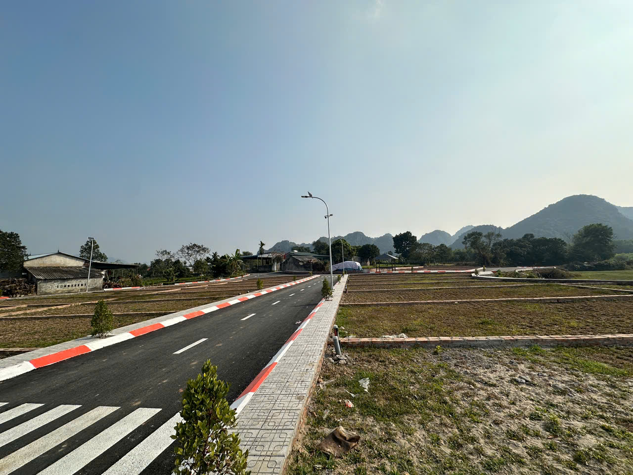 Bán đất khu dân cư sky phú thành, 58-85m,ranh giới rõ ràng,sổ hồng riêng từng lô,