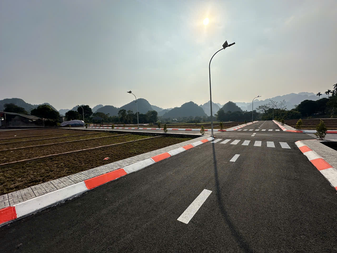 Bán đất khu dân cư sky phú thành, 58-85m,ranh giới rõ ràng,sổ hồng riêng từng lô,