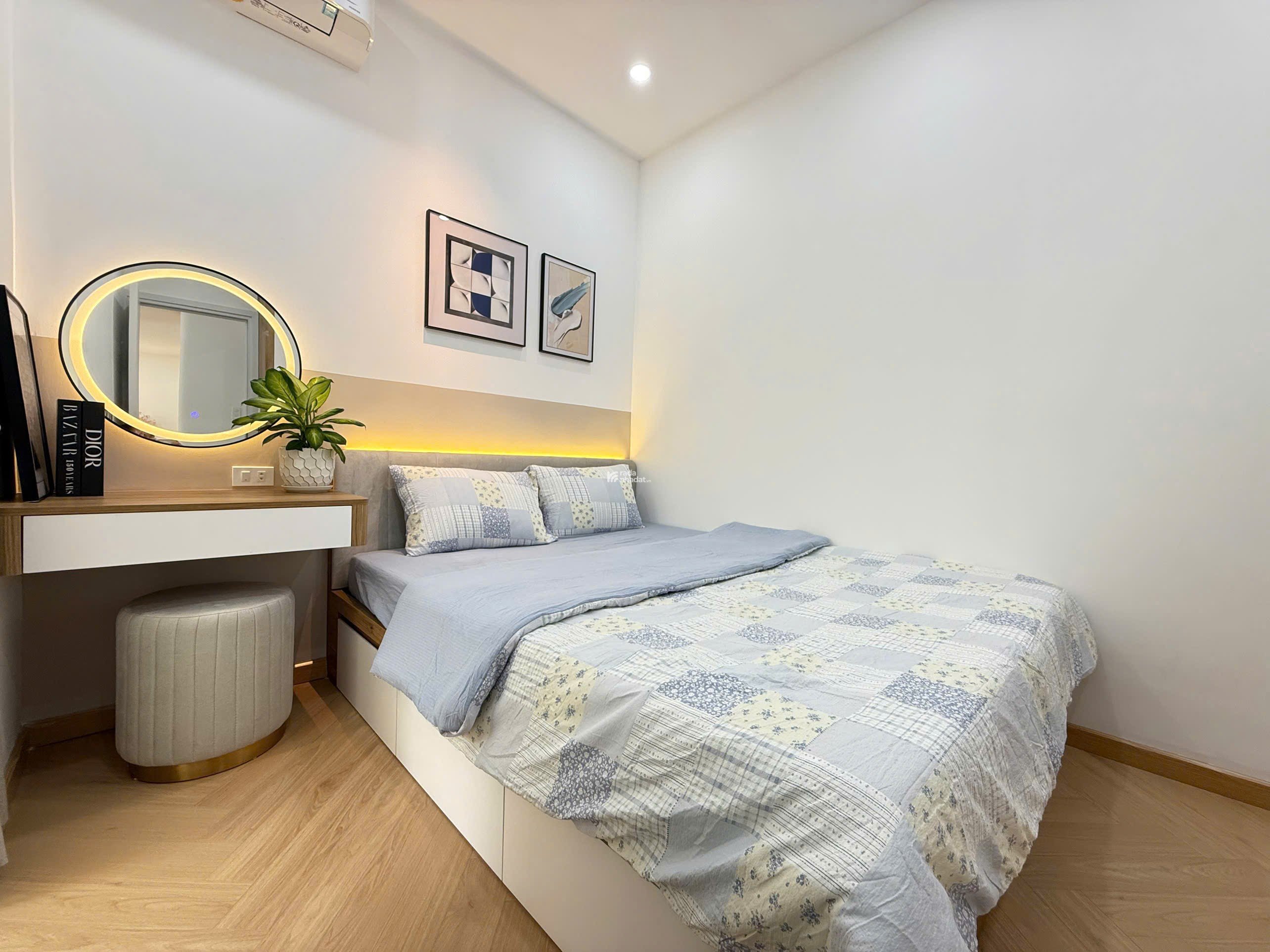 Bán nhanh căn hộ Sky garden 2, nhà mới 100/100, PMH, Q7, 3PN full nội thất, giá chỉ 6,6 tỷ 