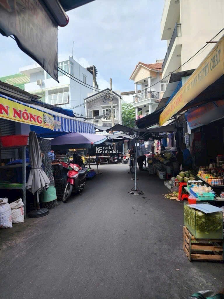 Nhà đẹp ở Tân Bình - Gần Sân Bay - Khu Chợ 