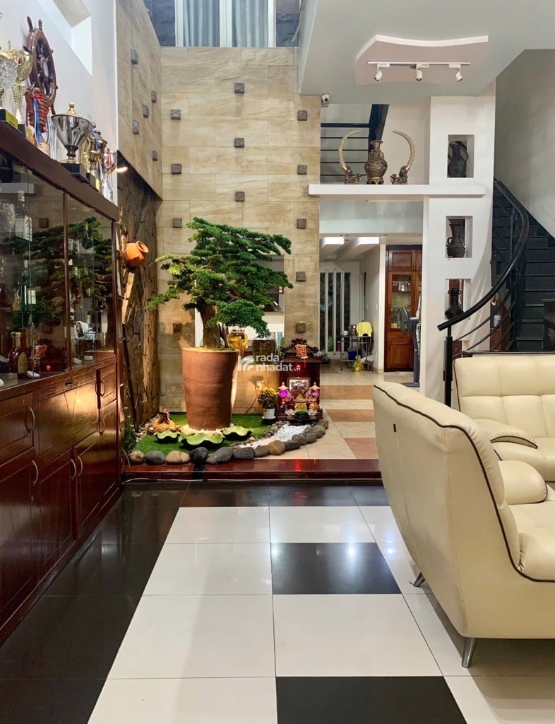 Bán nhà hẻm 8m Tân Sơn Nhì-ngang 5.2m-nhà mớinội thất đẹp-khu dân trí