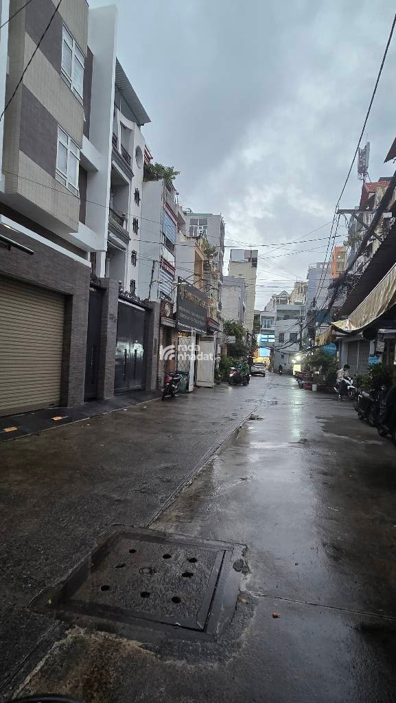 HẺM XE HƠI- TÔ HIẾN THÀNH -Q.10- 3 TẦNG- DT:88M2 - 13 TỶ 5