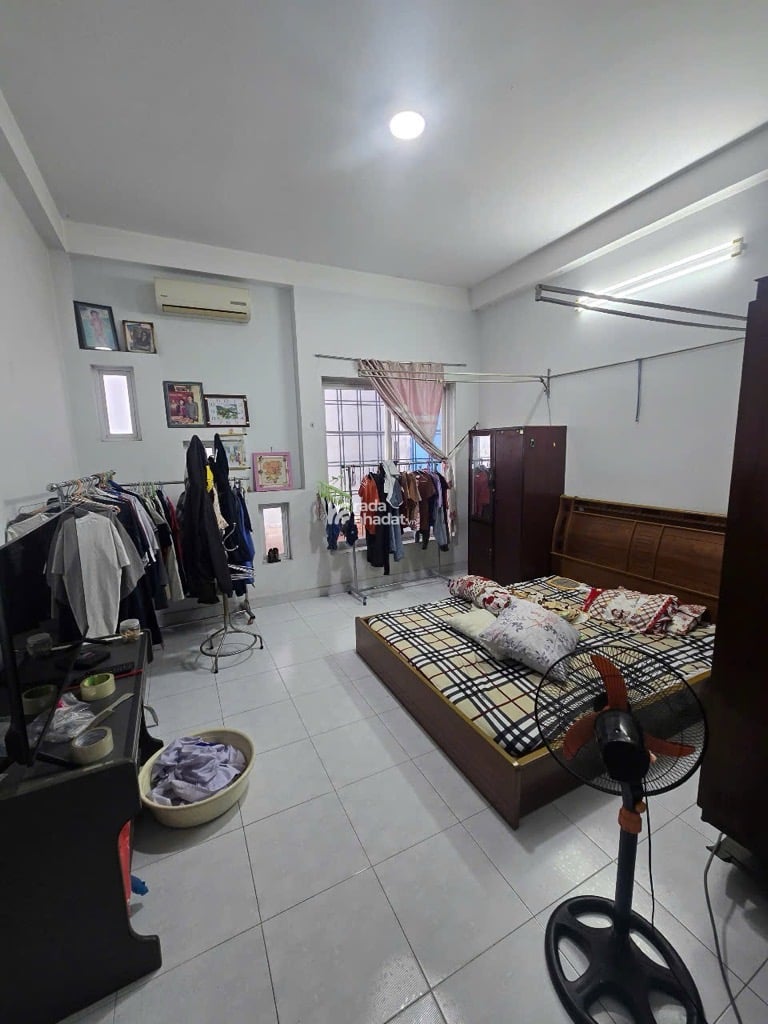 BÁN NHÀ TÂN HƯƠNG TÂN PHÚ 84M2 8.8 TỶ 3 TẦNG 3PN HẺM Ô TÔ VÀO NHÀ