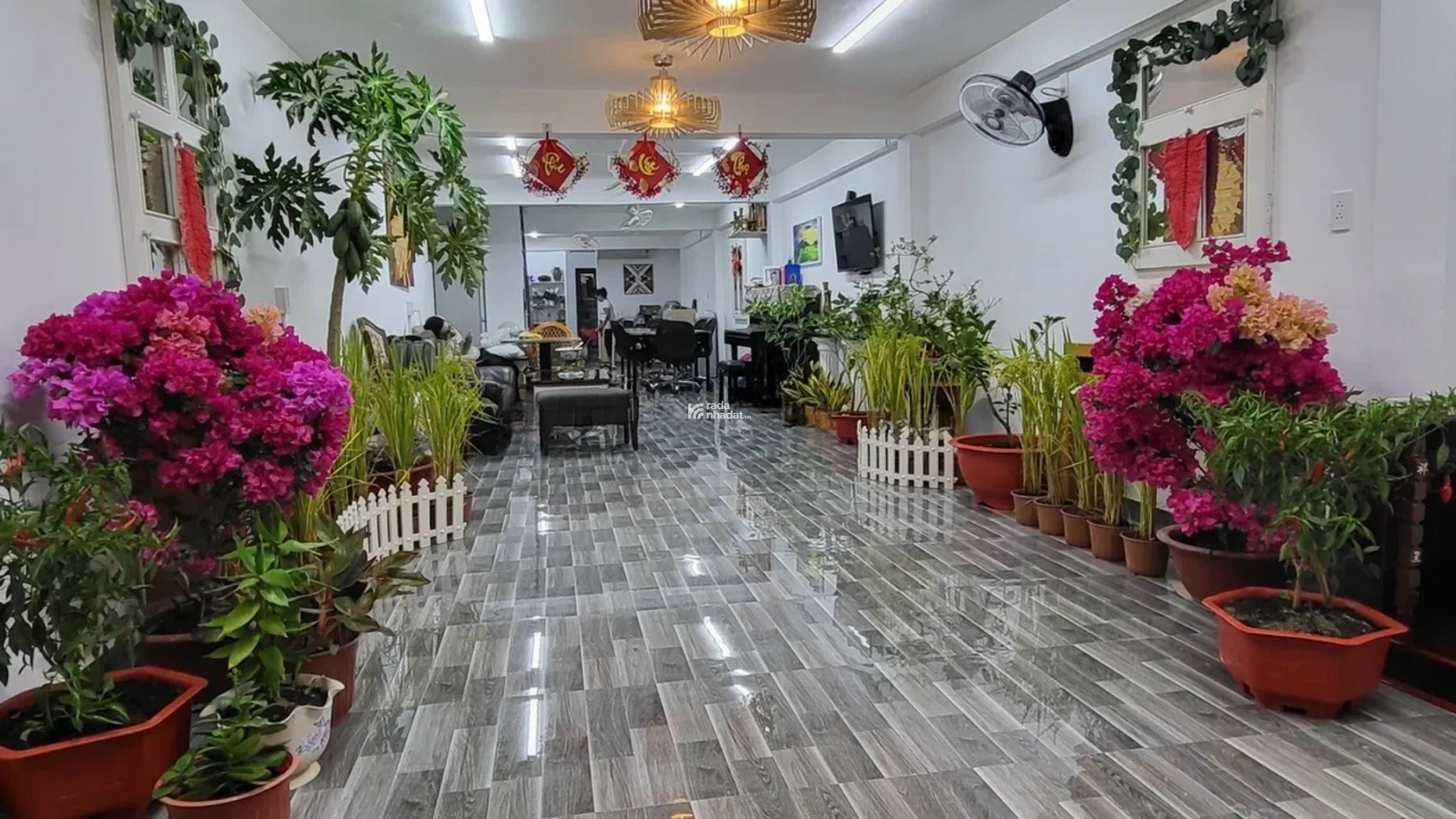 Nhà 60m2 vị trí đẹp đường Nguyễn Xí P 26 Q Bình Thạnh, sổ sẵn, XDTD