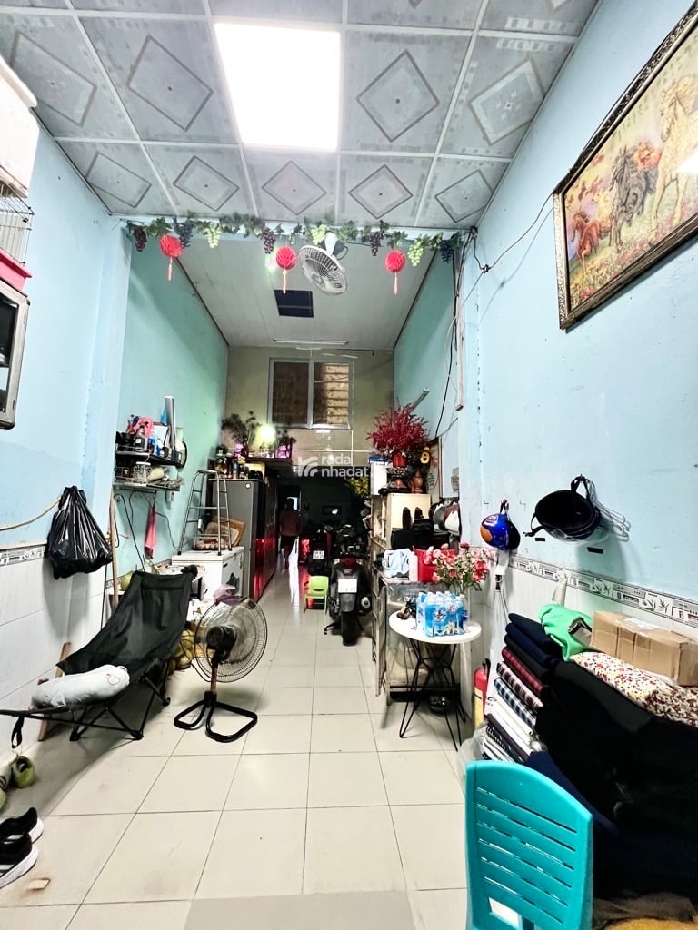 Bán Nhà Hồng Bàng Q6. Nhà 2 Mặt tiền. Tiện kinh doanh, 60m2 nhỉnh 5đồng. SHR hoàn công đủ. 