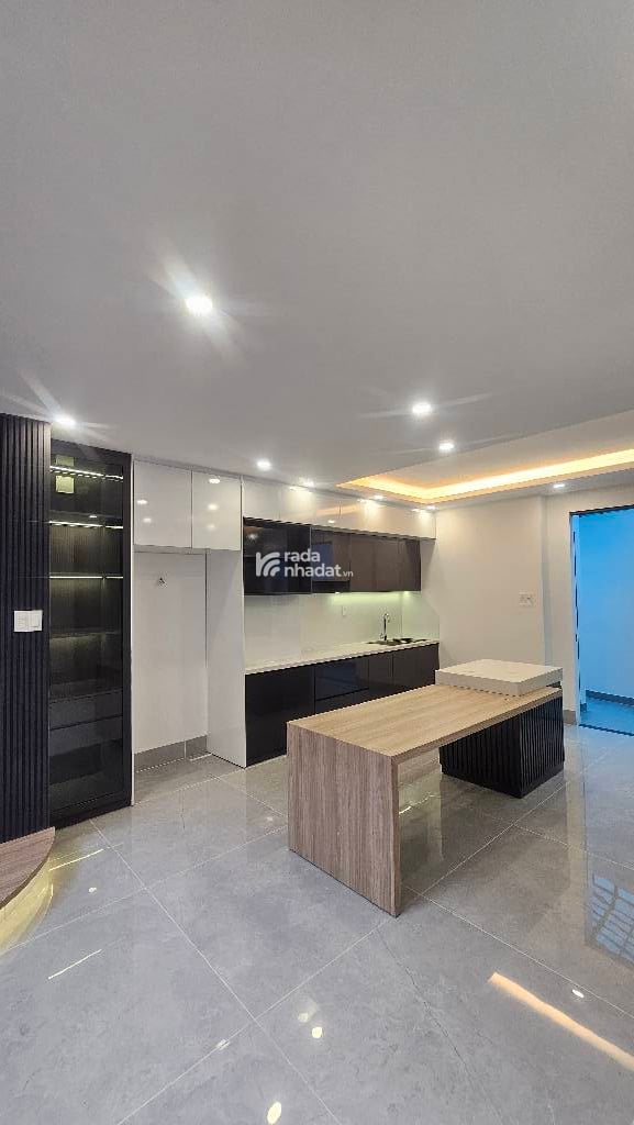KHU BIỆT THỰ 51M2 X 6 TẦNG - NỞ HẬU - H.CÔNG - CHO THUÊ BÈO TỐT - NGÃ TƯ 4 XÃ