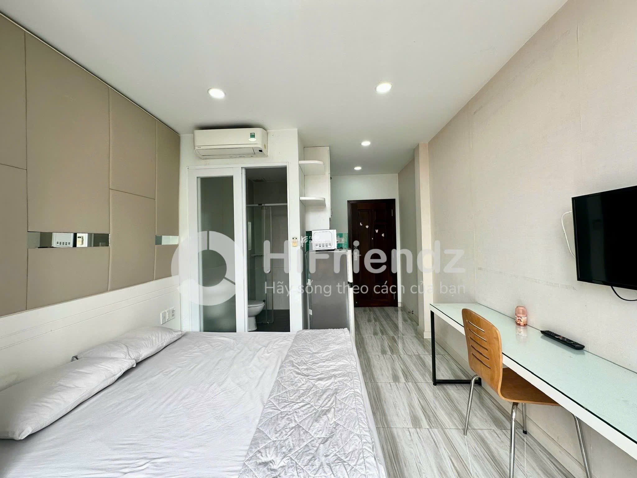 Cho thuê căn hộ đầy đủ nội thất, thang máy gần đh Văn Lang, đh Mở, Bùi Viện, chợ Bến Thành Quận 1