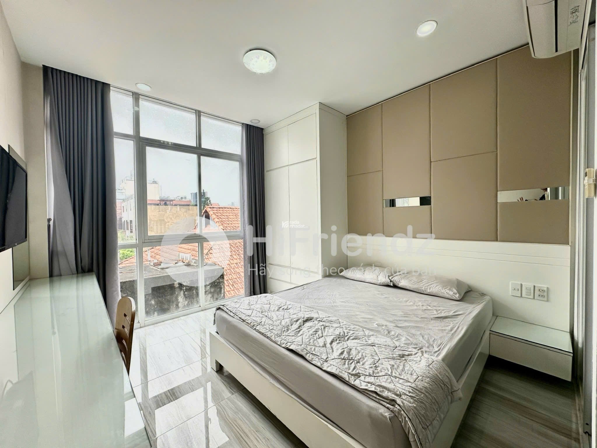 Cho thuê căn hộ đầy đủ nội thất, thang máy gần đh Văn Lang, đh Mở, Bùi Viện, chợ Bến Thành Quận 1