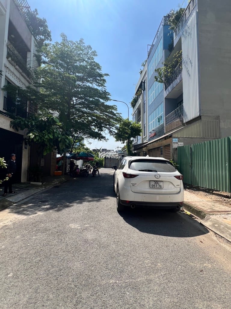 GẦN ĐẦM SEN, SÁT MT KÊNH TÂN HÓA, TÂN PHÚ, ĐẤT 94M2 HIẾM CÓ. GIẢM 550TR CHỈ 13.75T TL TỐT