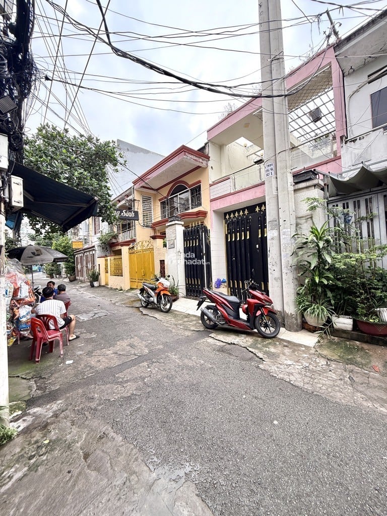 HẺM XE HƠI 6M - TRỊNH ĐÌNH TRỌNG- PHÚ TRUNG- TÂN PHÚ - 230M2 - GIÁ 26 TỶ (TL)