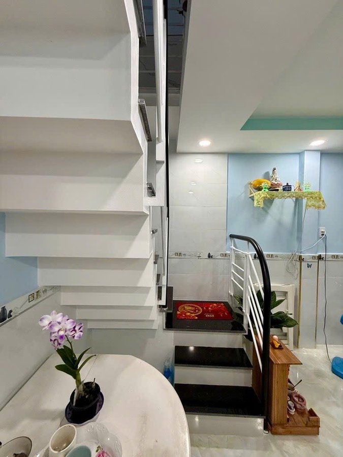 TÂN SƠN NHÌ TÂN PHÚ,34M2 ,2 TẦNG, TÂN SƠN NHÌ ,NỞ HẬU TÀI LỘC - 3.9 TỶ BỚT LỘC