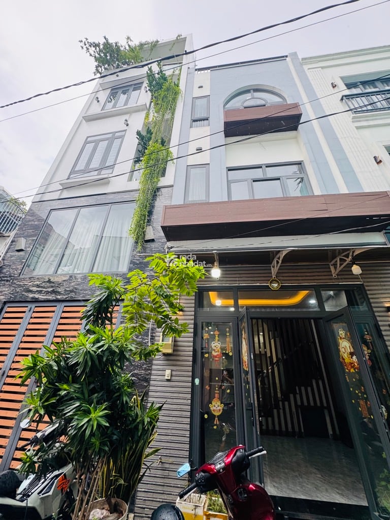 SIÊU PHẨM TÂN PHÚ - 5PN - NHÀ ĐẸP TÂN PHÚ - HẺM XE HƠI - NGANG 4M - HOÀ BÌNH - GIÁP QUẬN 11