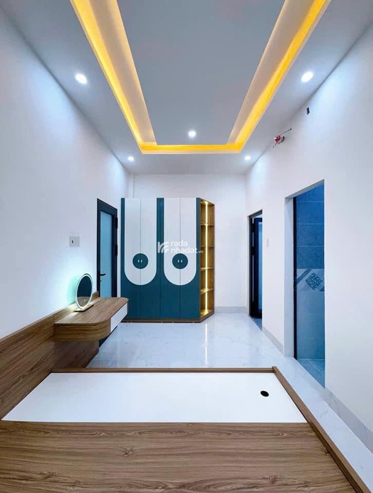BÁN NHÀ 1 TRỆT 1 LẦU GẦN NGÃ 4 HỘI NGHĨA , NHÀ ĐẸP, GIÁ TỐT!