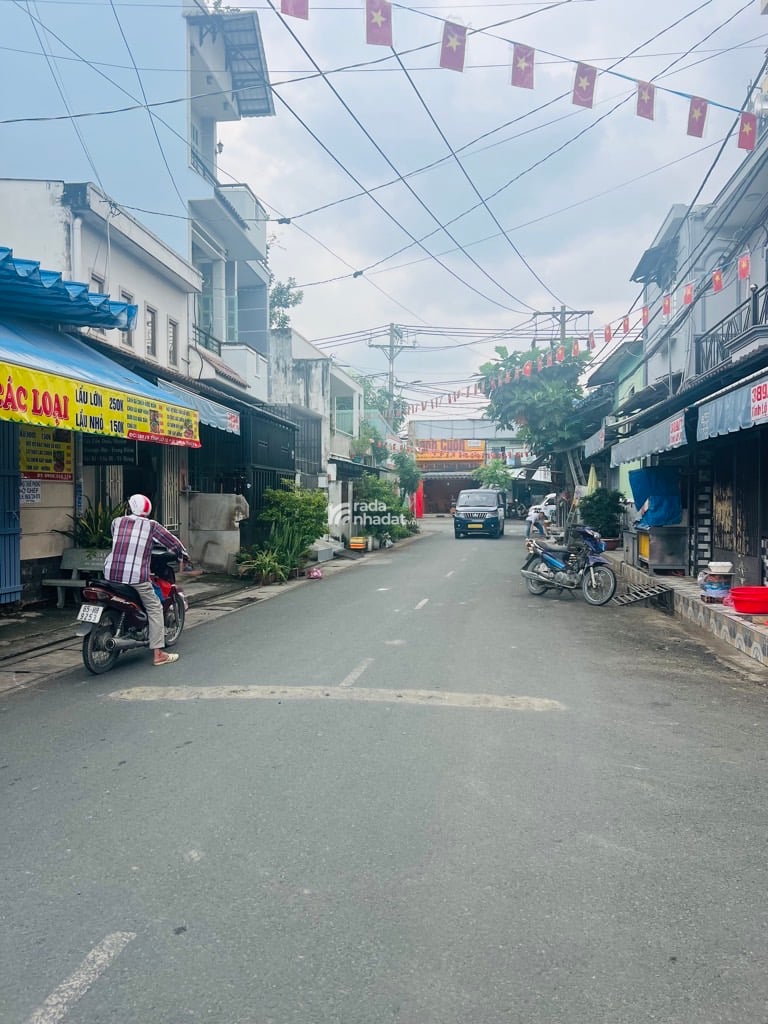 BÁN ĐẤT PHÙNG TÁ CHU AN LẠC A 54M2 6.2 TỶ KHU VIP TÊN LỬA HẺM 8M THÔNG BÌNH TÂN