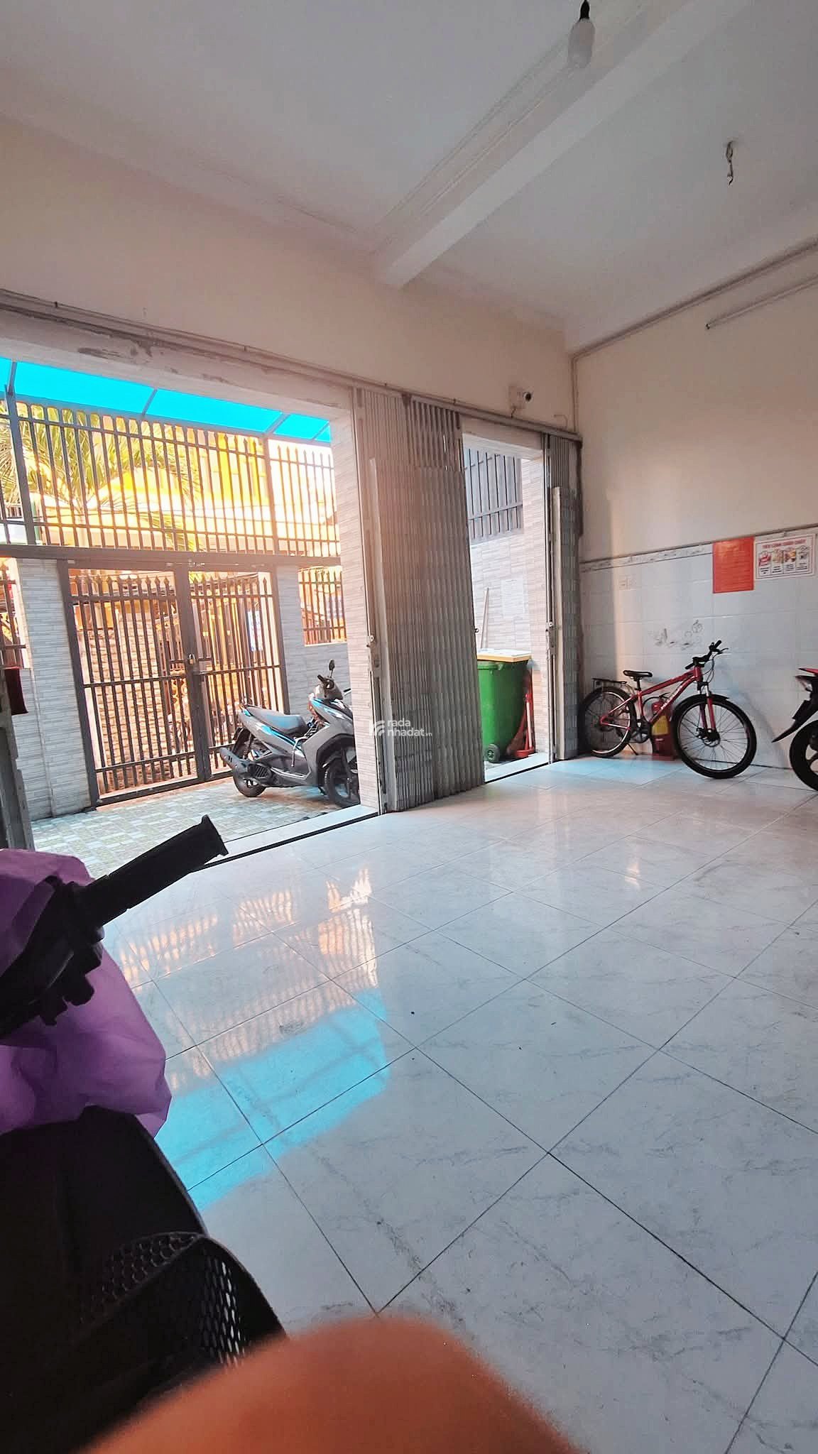 Bán Gấp Căn Hộ Dịch Vụ, 11 phòng,4 Tầng, 118m, Giá Nhỉnh 8 Tỷ 