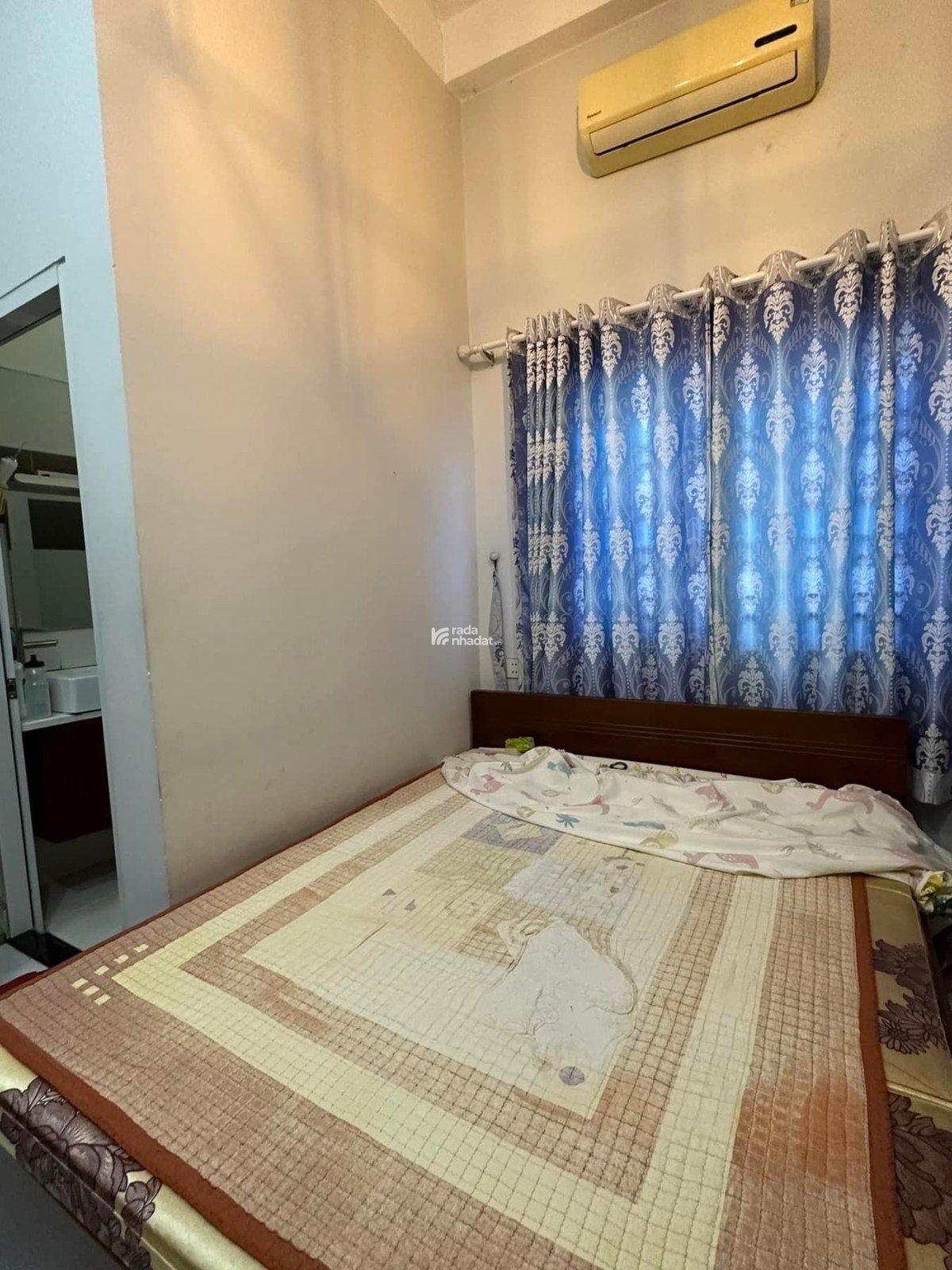 Nhà đẹp 4 lầu bán gấp, hẻm ô tô, đường Trần Thị Trọng, P. 15, Tân Bình, chỉ 6,2 tỷ TL