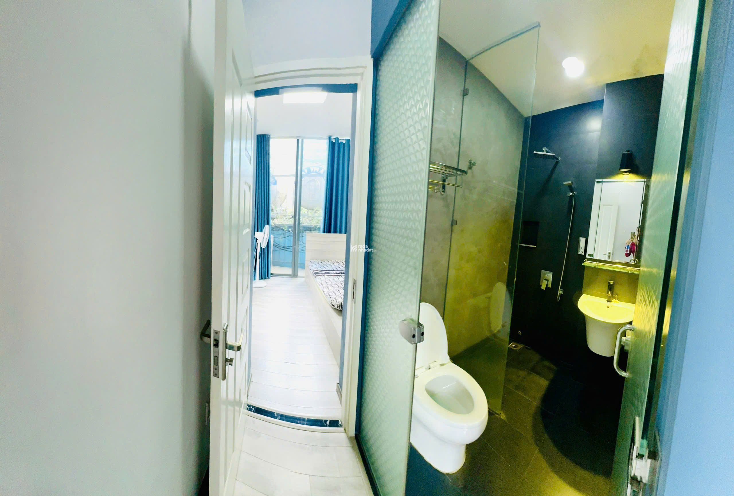 BÁN NHÀ CHDV NAM KÌ KHỞI NGHĨA QUẬN 1 -  5 TẦNG, THANG MÁY, HƠN 40TR/THU NHẬP/THÁNG - CHỈ 15 TỶ TL