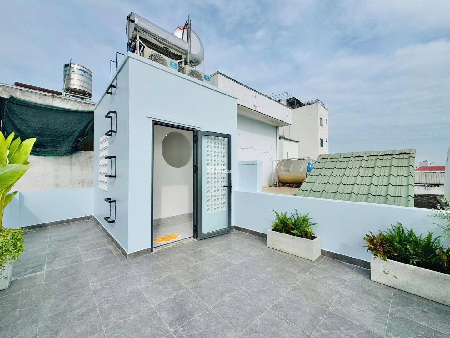 BÁN GẤP SIÊU PHẨM CUỐI NĂM DUY NHẤT 1 CĂN NHÀ QUẬN 10, GIÁ 5 TỶ850 TL, LH:0792179035 ( Mr.Thành )