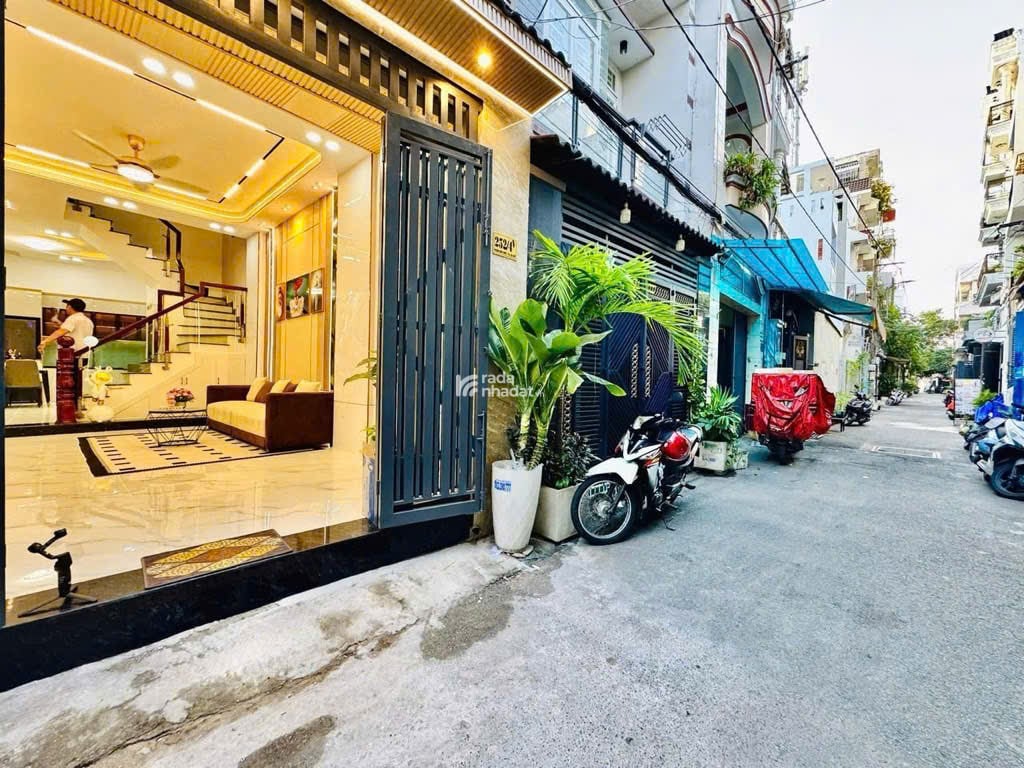 Nhà mới đẹp 4 tầng Xe hơi vào nhà Phạm Văn Chiêu P9 Gò Vấp 4x12m Chỉ 7.35 Tỷ