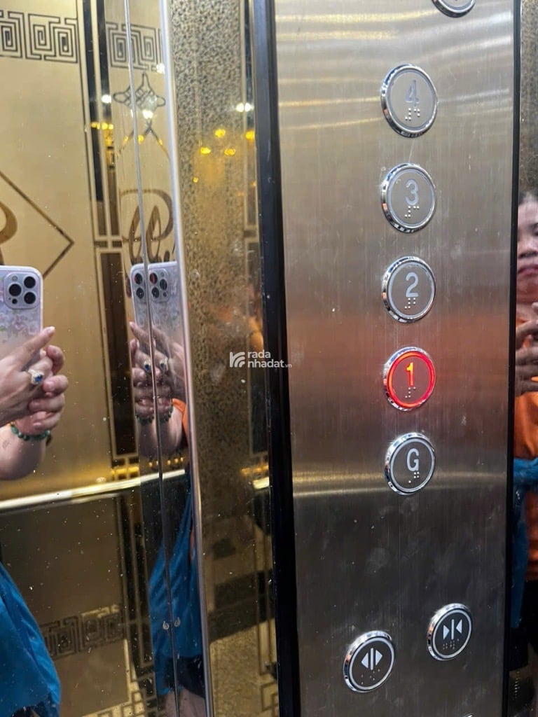 BÁN CHDV CAO CẤP KHU VIP TÊN LỬA 5TẦNG 22 PHÒNG ĐƯỜNG 10M THU NHẬP 84TR/THÁNG   