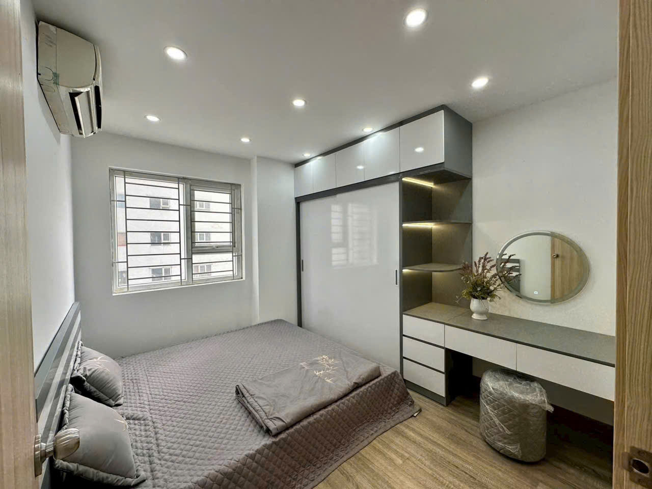 Bán căn hộ chung cư 532 HH03 B2.1 Thanh Hà Cienco5  Full nội thất 72m2
