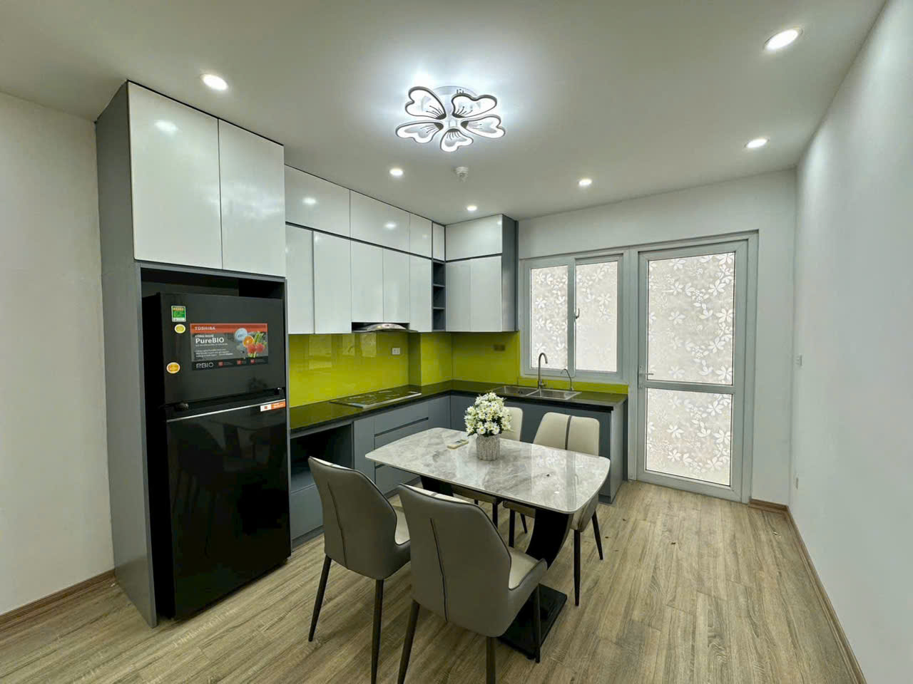 Bán căn hộ chung cư 532 HH03 B2.1 Thanh Hà Cienco5  Full nội thất 72m2