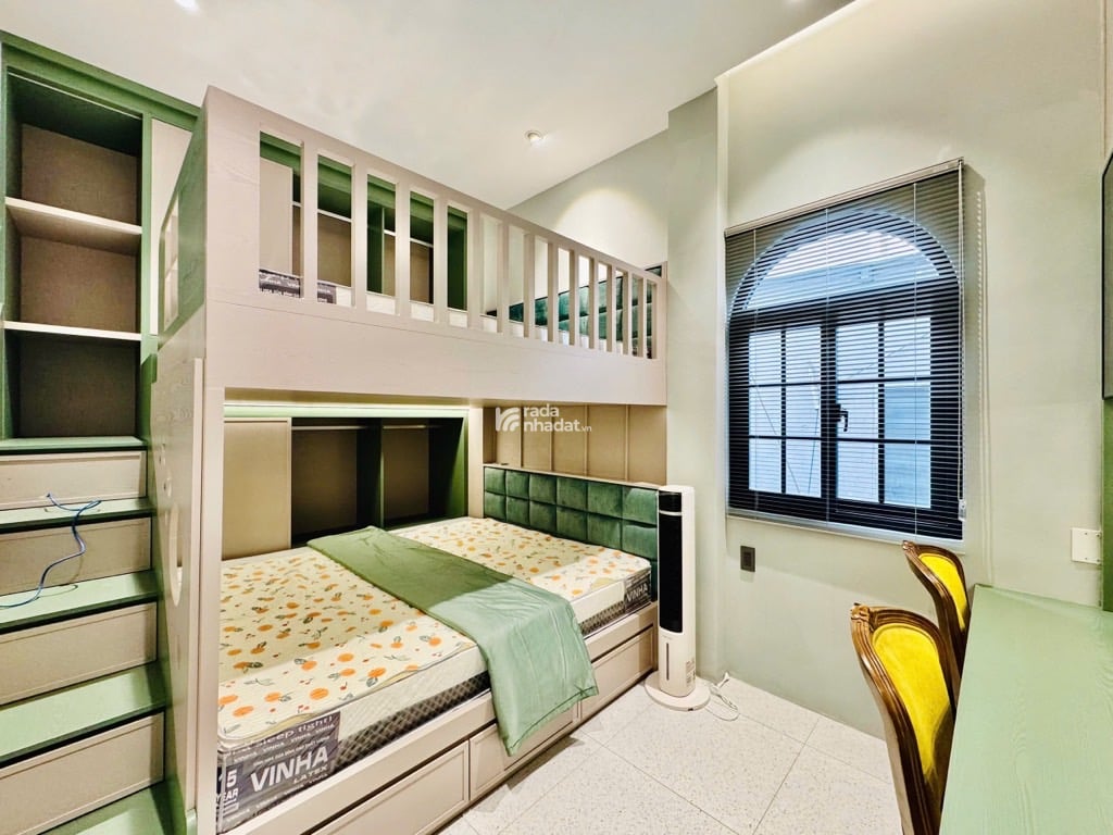 3 Tầng - 65m2 - Hoàng Hoa Thám Phường 6 Bình Thạnh - Sát Mặt Tiền - Giáp Quận 1, Phú Nhuận