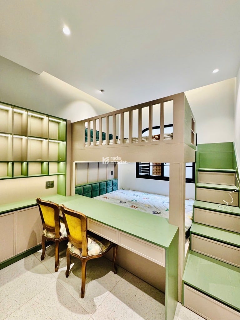 3 Tầng - 65m2 - Hoàng Hoa Thám Phường 6 Bình Thạnh - Sát Mặt Tiền - Giáp Quận 1, Phú Nhuận