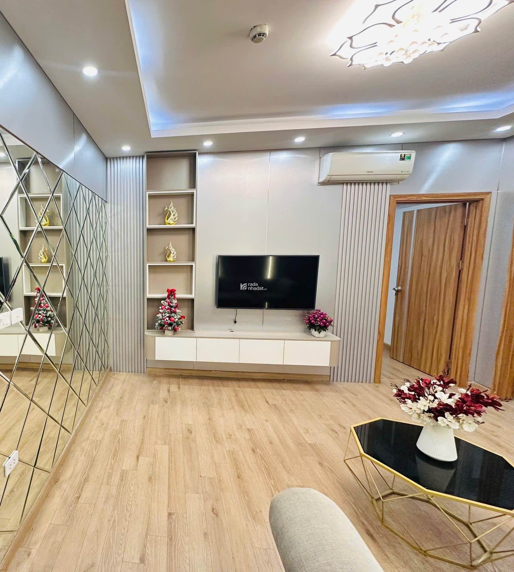 Cần cho thuê gấp căn hộ CC GP Building - 170 Đê La Thành, 140m2, 2PN, đủ đồ, 14 triệu/tháng
