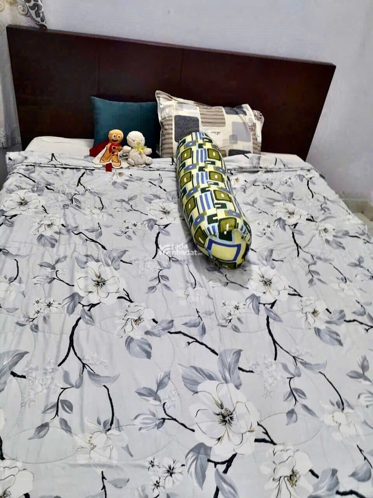 BÁN NHÀ KHU Y TẾ KỸ THUẬT CAO 4 TẦNG 3.X TỶ 2PN 3WC HẺM XE HƠI GẦN BẾN XE MIỀN TÂY  