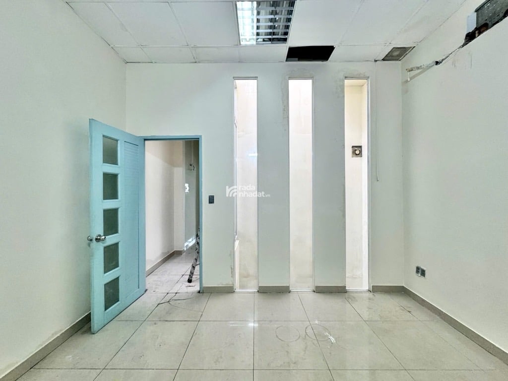 SÁT MT NGUYỄN KIỆM, PHÚ NHUẬN, 63M2 CÓ KC Ở NGAY. GIẢM 350TR CHỈ 12T TL 