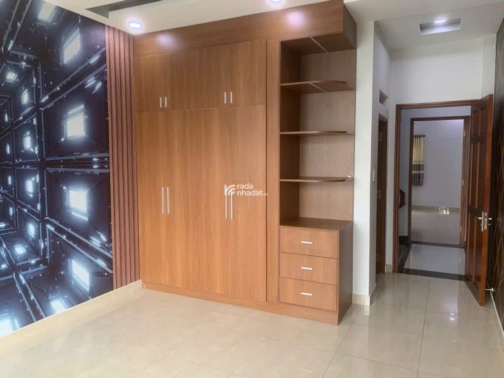 BÁN NHÀ LÊ VĂN QUỚI - 68M2 - 4 TẦNG BTCT - XE HƠI ĐỖ NGÀY ĐÊM - GẦN CHỢ, NGÃ 4 BỐN XÃ - GIÁ 7,1 TỶ