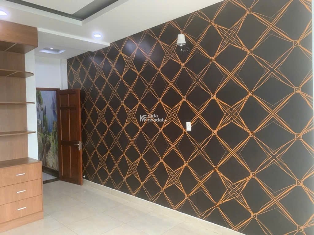 BÁN NHÀ LÊ VĂN QUỚI - 68M2 - 4 TẦNG BTCT - XE HƠI ĐỖ NGÀY ĐÊM - GẦN CHỢ, NGÃ 4 BỐN XÃ - GIÁ 7,1 TỶ