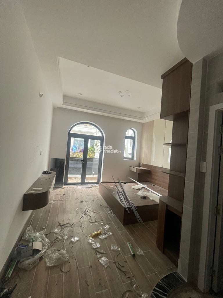 SIÊU PHẨM NHÀ ĐẸP - FUUL NỘI THẤT -GẦN TÂN KỲ TÂN QUÝ - NHÀ 5 TẦNG - HẺM NHỰA 7M - ĐÚC BTCT 