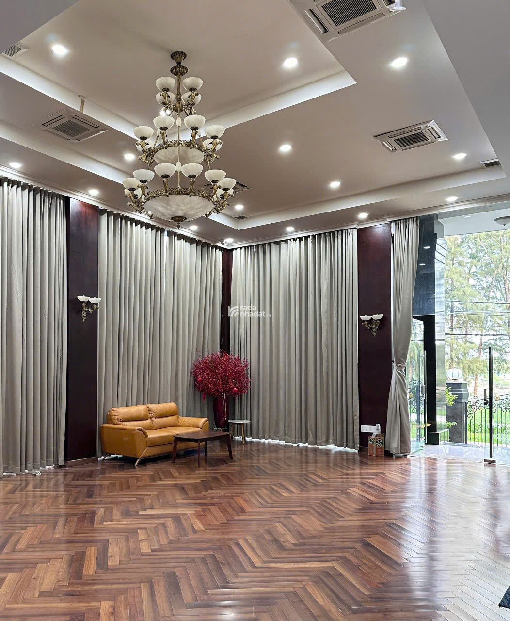 Nhà hẻm xe hơi sát mặt tiền Hồ Thị Kỹ Q10 Chỉ 10.5tỷ DT(3.5x14m vuông vức)  