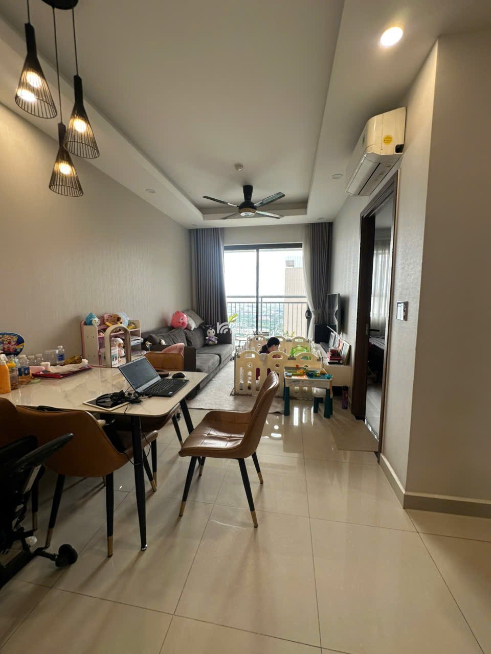67m2 - Giá 3.8 tỷ bao thuế phí - View sông 2PN2WC, Q7 Riverside