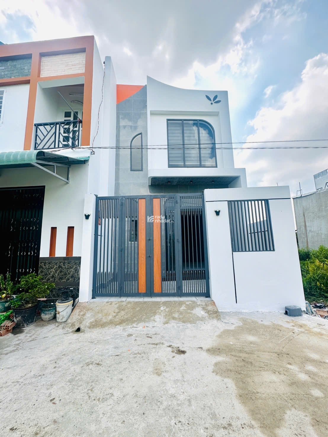 Bán nhà đức hoà giá dưới 2 tỷ, SHR gần chợ Mỹ Hạnh, đường gò hưu