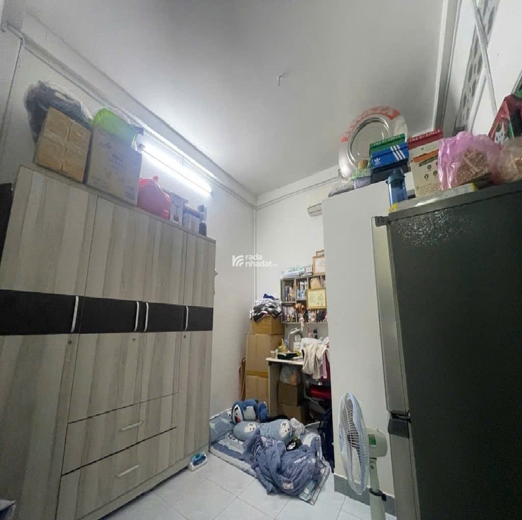 Nhà hẻm Nguyễn Thị Minh Khai - QUẬN 3 - 7.7x3m Vuông - 3 Tầng - 5.5 tỷ