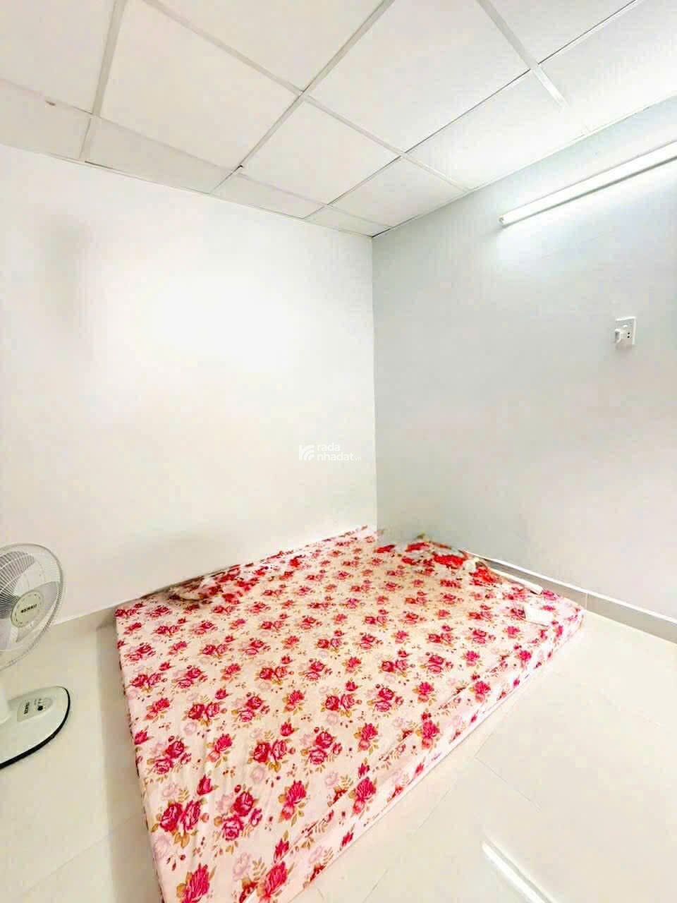 NHỈNH TỶ CÓ HỘ KHẨU TRUNG TÂM GÒ VẤP - NHÀ - ĐẸP NỞ HẬU - SỔ HỒNG RIÊNG 