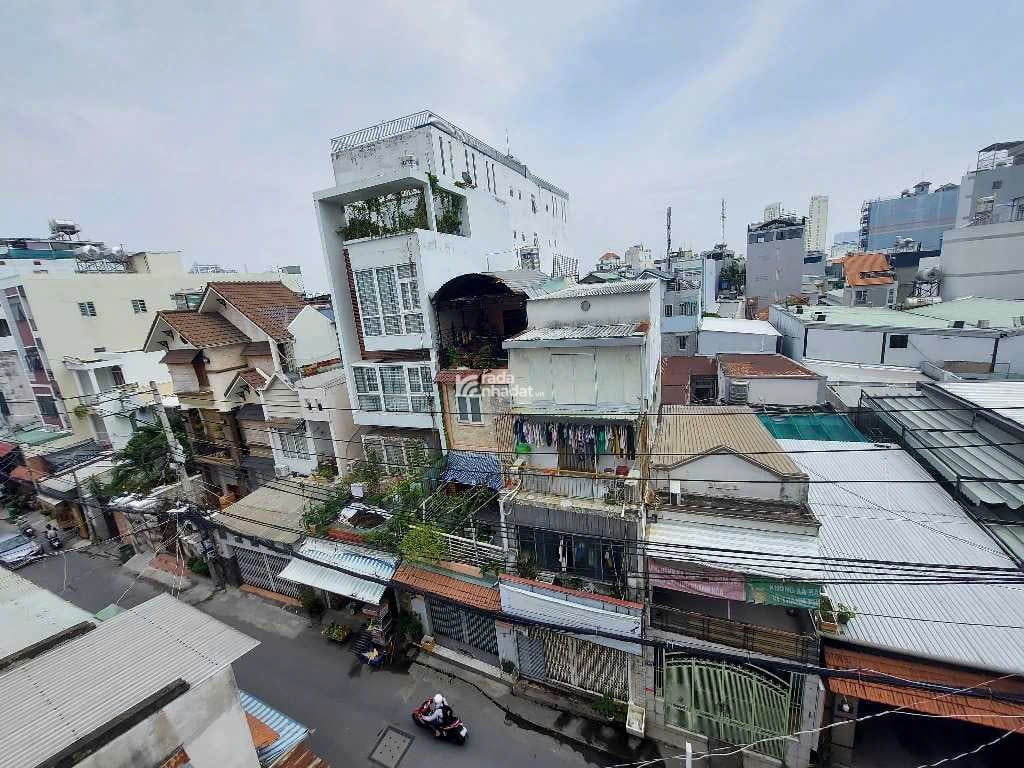 Nhỉnh 7T - Mặt tiền gần 5M kinh doanh - ôtô ngủ trong nhà - Nguyễn Thị Thập -60MV