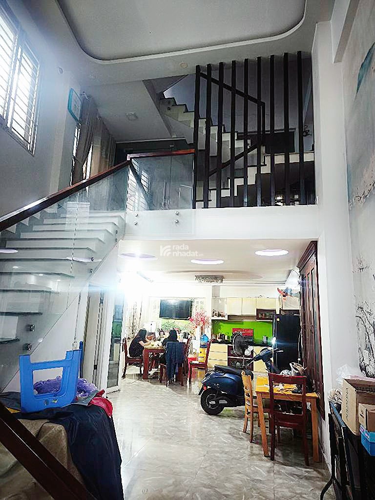 Bán nhà  2 mặt tiền đường tân sơn nhì  tân phú