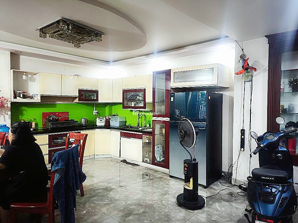 Bán nhà  2 mặt tiền đường tân sơn nhì  tân phú