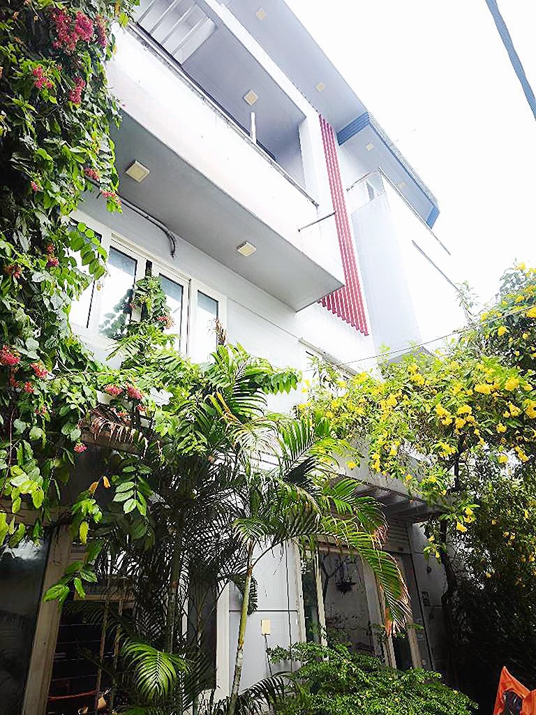 Bán nhà  2 mặt tiền đường tân sơn nhì  tân phú