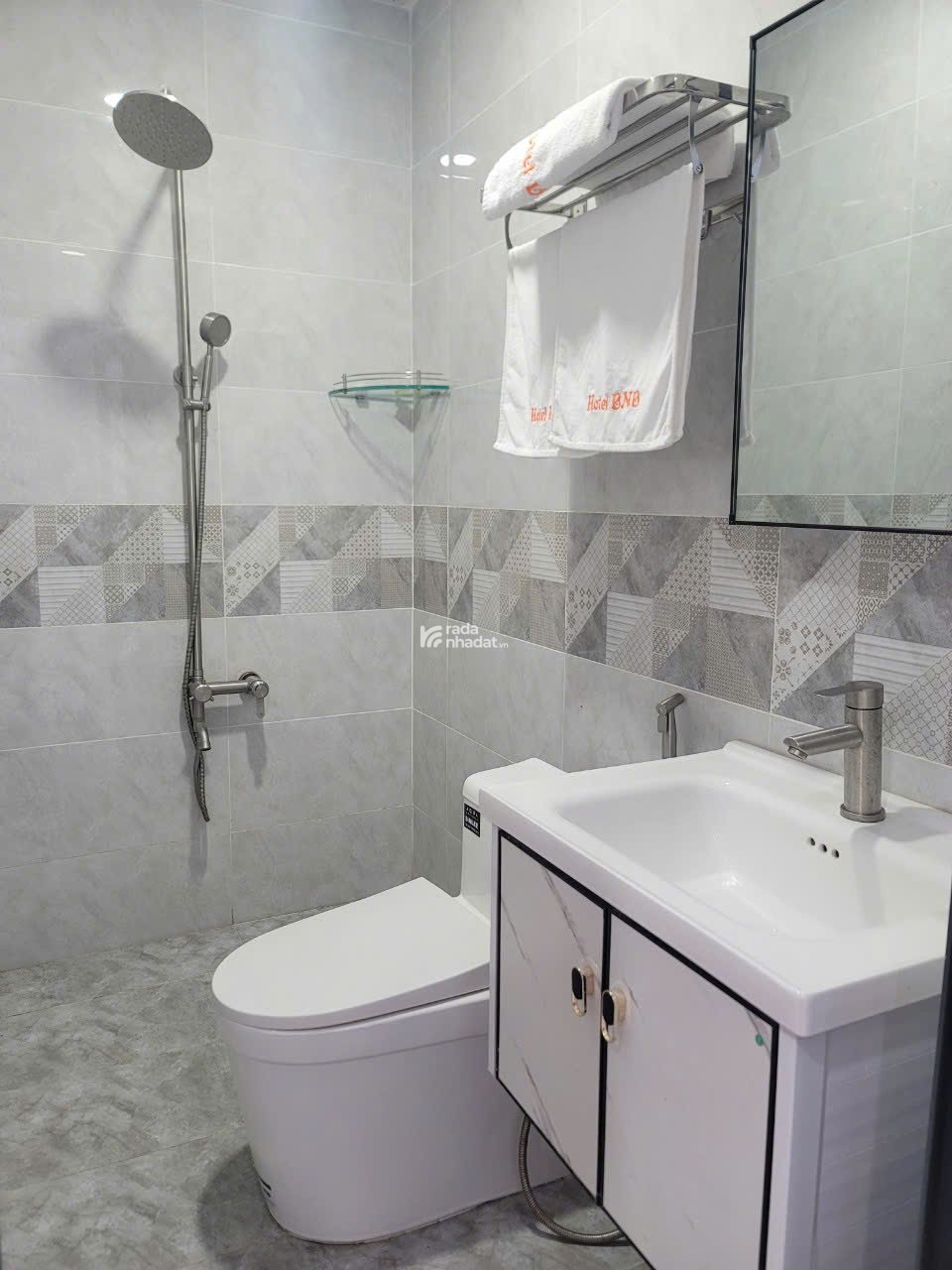 BÁN TÒA NHÀ CĂN HỘ DỊCH VỤ 7 TẦNG ĐƯỜNG 3/2 8X16M THU NHẬP GẦN 100TR/THÁNG GIÁ CỰC TỐT CHỈ 21.5 TỶ 
